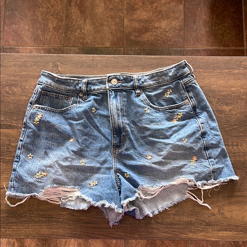 American Eagle Outfitters Blue Jean Shorts Distressed Cut-Off Style